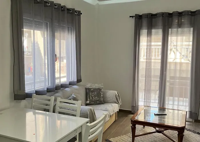 Cosy New Front Nea Michaniona